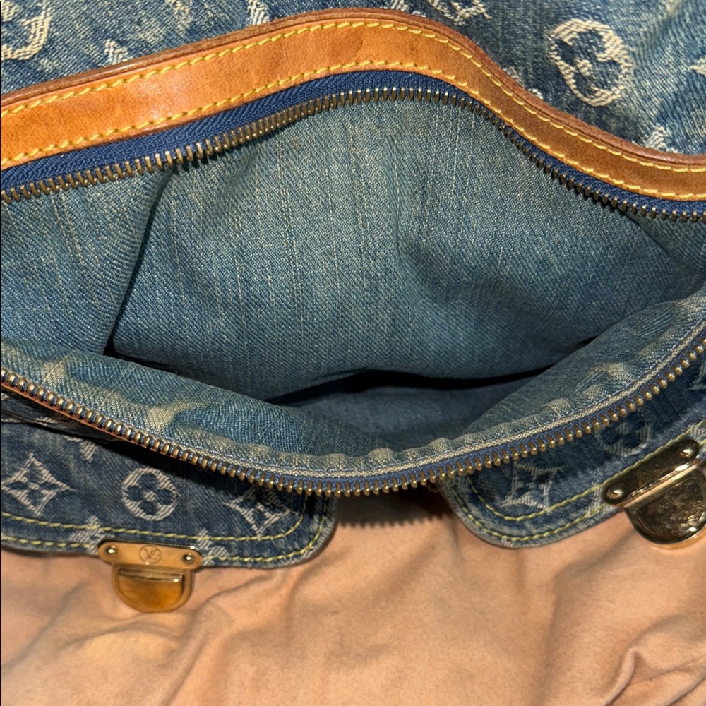 Louis Vuitton Blue Denim and Tan Leather Monogram Shoulder Bag - Picture 6 of 16